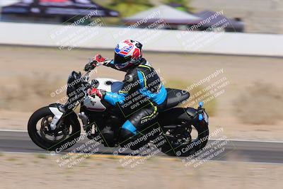 media/Oct-09-2022-SoCal Trackdays (Sun) [[95640aeeb6]]/Turn 15 Inside Distant Pans (1145am)/